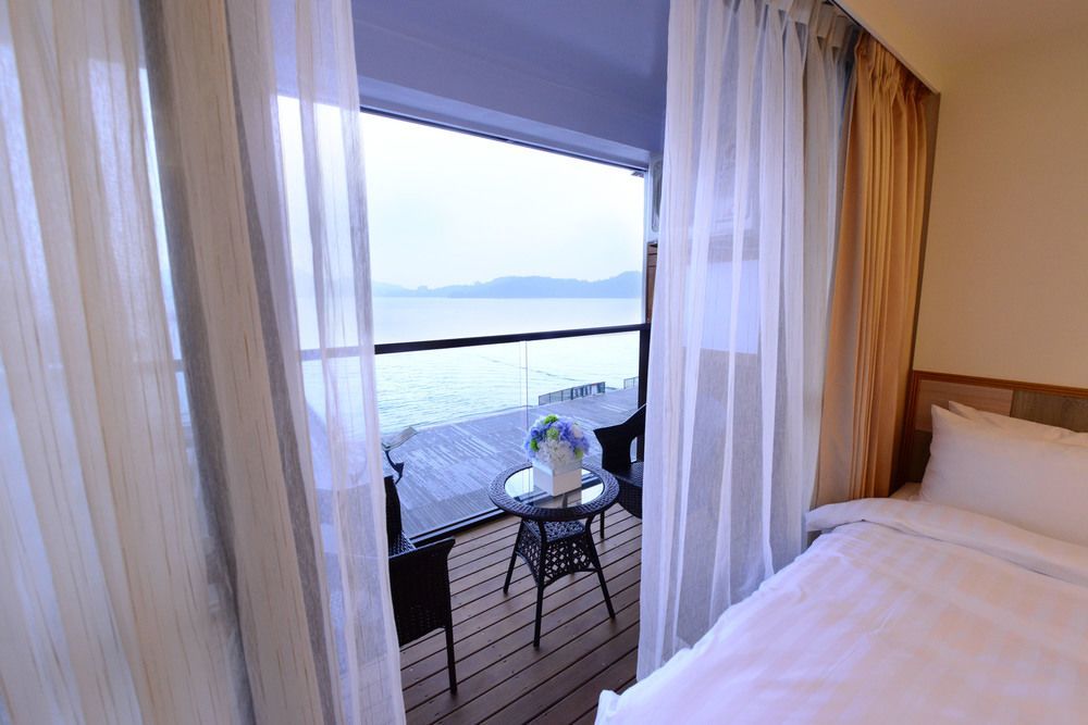 Shang Shan Ting Chao Hotel Yuchi Exterior foto